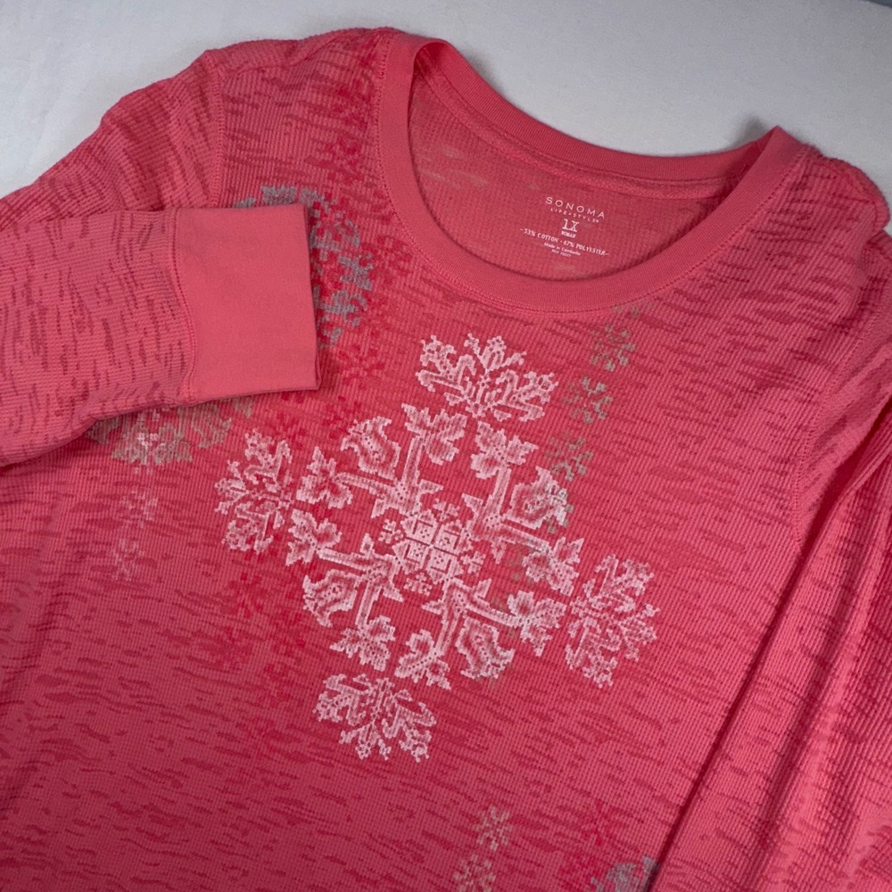 Sonoma Thermal Top Women 1X Coral Waffle Knit Snowflake Graphic Gorpcore Winter